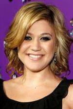 Watch Biography - Kelly Clarkson 1channel