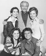 Watch Father Knows Best: Home for Christmas 1channel