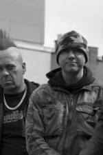 Watch The Exploited live At Leeds 1channel
