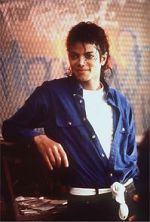 Watch Michael Jackson: The Way You Make Me Feel 1channel